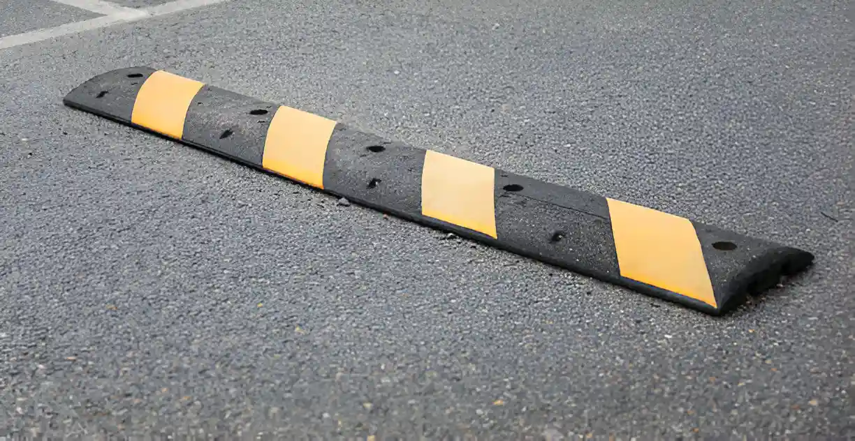 LineLava Asphalt Sealcoating Services