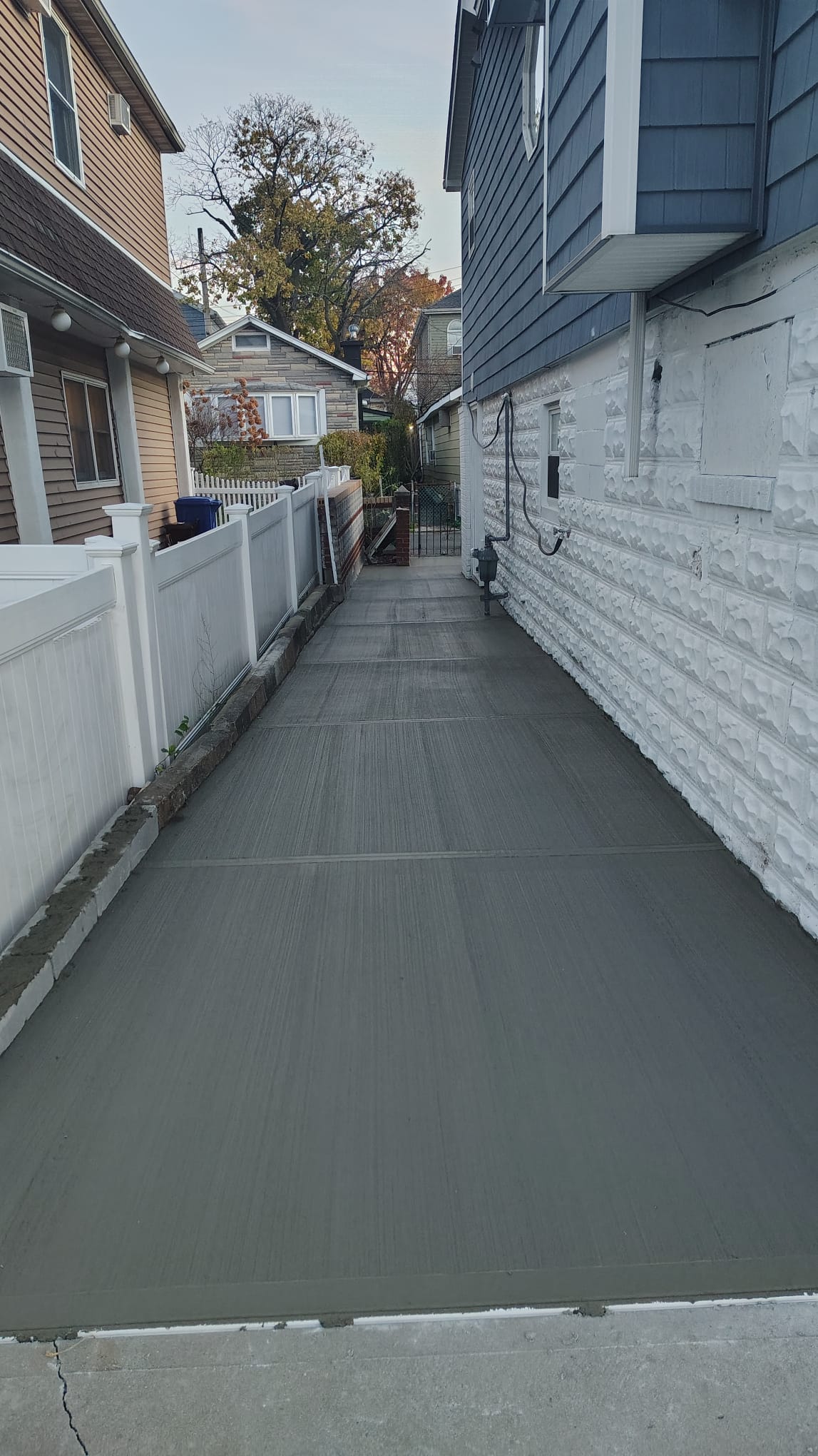 Expert Sidewalk Repair Contractors in Queens, NY