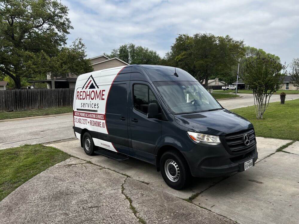 RedHome HVAC Services logo